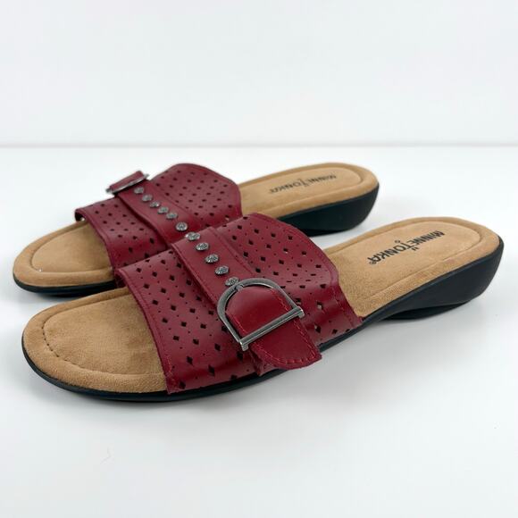 Minnetonka Glynis Red Leather Slip On Sandals Size 8 Open Toe Comfort Classic - Picture 1 of 10